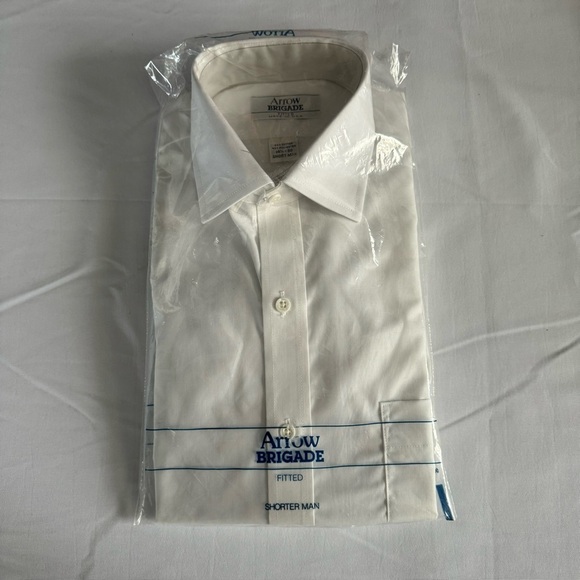 Arrow Brigade Button Down Shirt - Picture 1 of 3